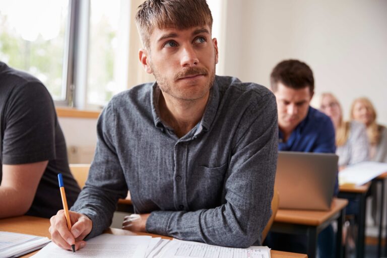 instituição de ensino analfabetismo funcional
