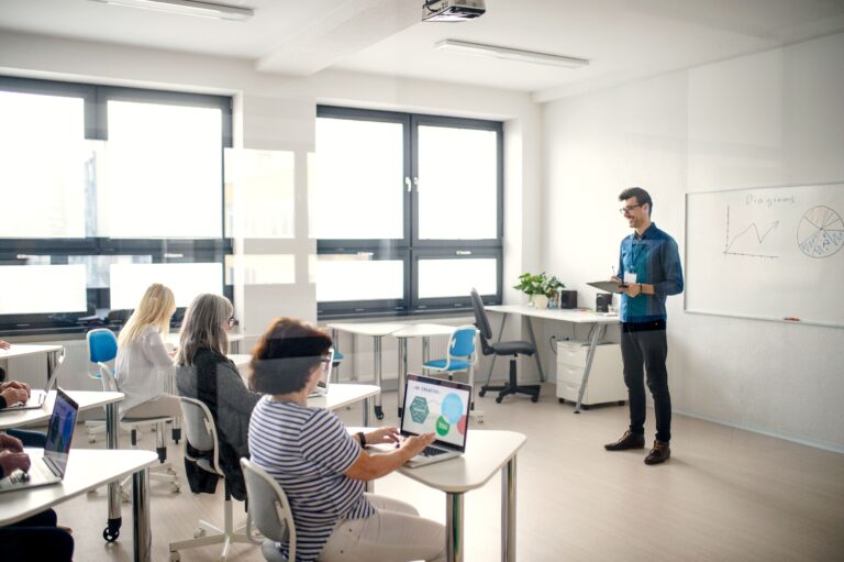 educação personalizada e como implantar nas IES